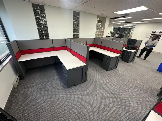 Durable and Modern Teknion Refresh Workstation Cubicles!