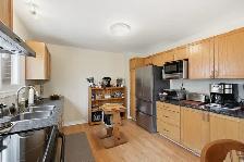 Clean and Bright Townhome for Sale - Photo 4