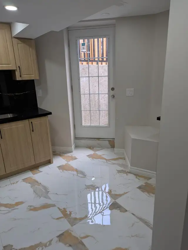 Brand New Legal 2 Bedroom, 2 Full Washroom Basement in Brampton - Photo 3