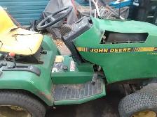 John Deere 320 garden tractor STRIPPED FOR PARTS! - Photo 2