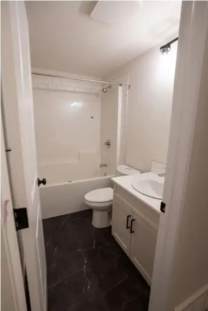 Brand New 1 Bed Basement Unit for Rent in Rosemont Area - Photo 5