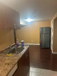 2 Bedroom Basement Apartment for Rent - Photo 2