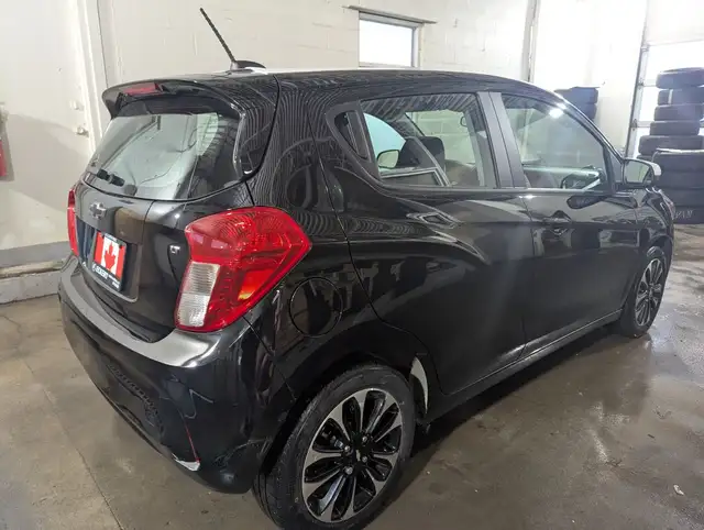 2021 Chevrolet Spark LT  WITH LOW LOW KILOMETERS! - Photo 4