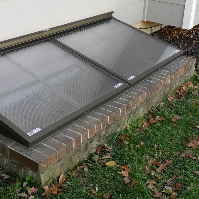 6mm Double-Wall Polycarbonate Sheets Basement enclosure panels - Photo 4