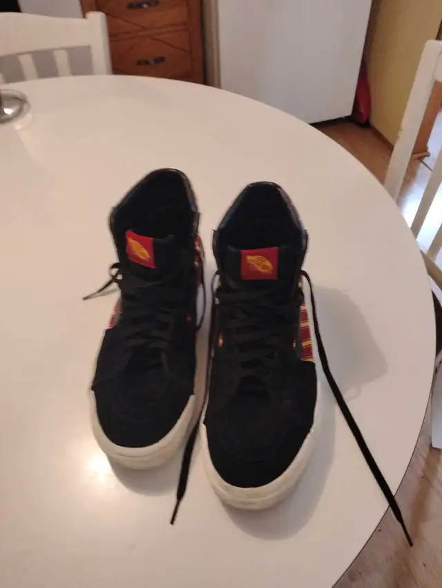 souliers vans harry potters édition spéciale neuf