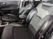 2018 Jeep Compass NORTH LATITUDE WITH NEW TIRES! - Photo 7