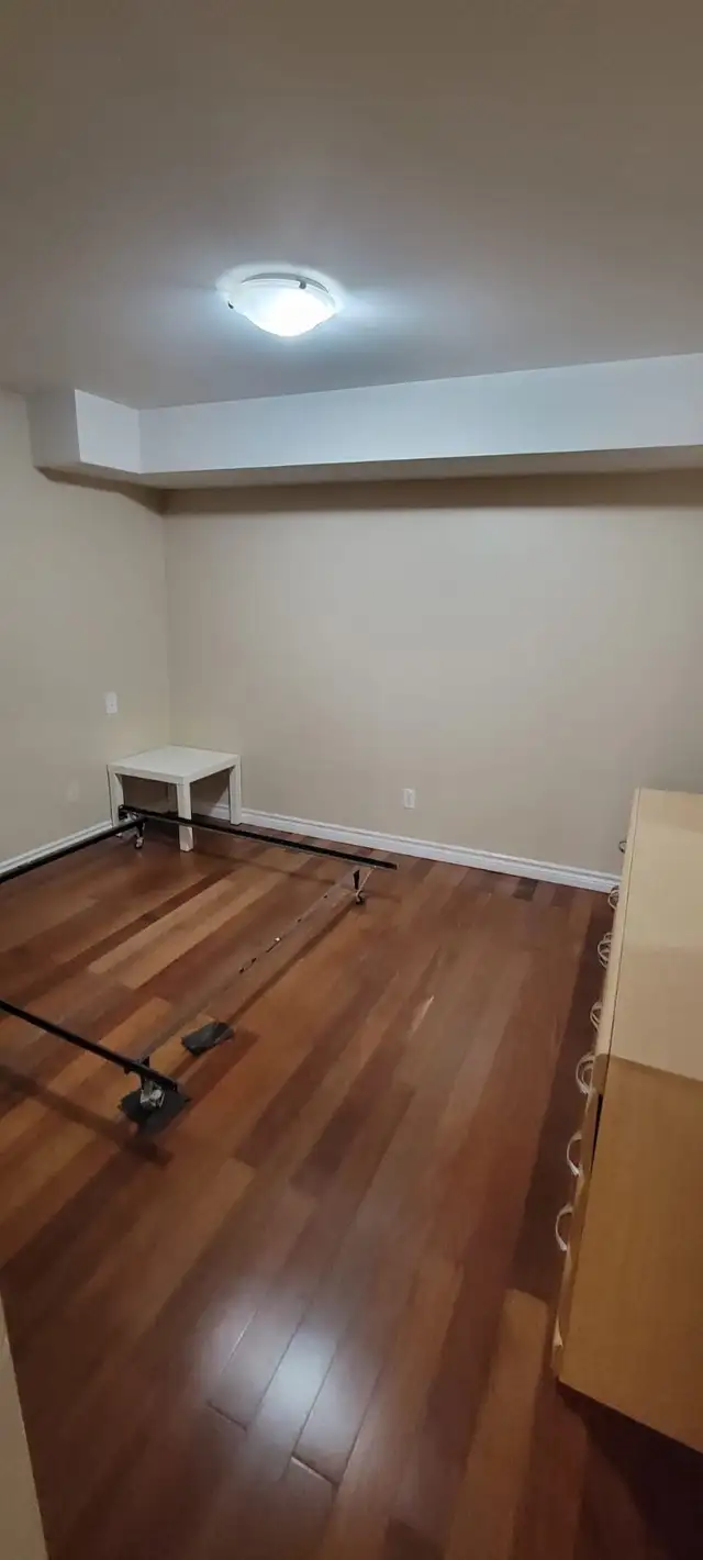 Basement for Rent from 1 May - Photo 5