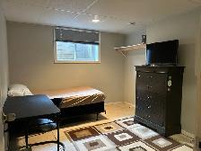 Furnished room by UofM near busstop, for male student