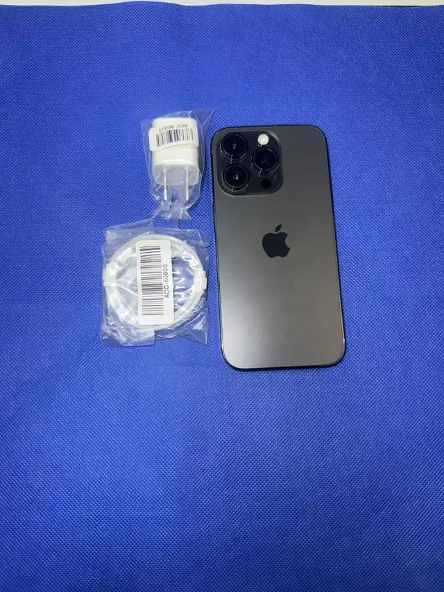 IPHONE 13 PRO MAX – PERFORMANCE EXTRÊME & FORMAT GÉANT !