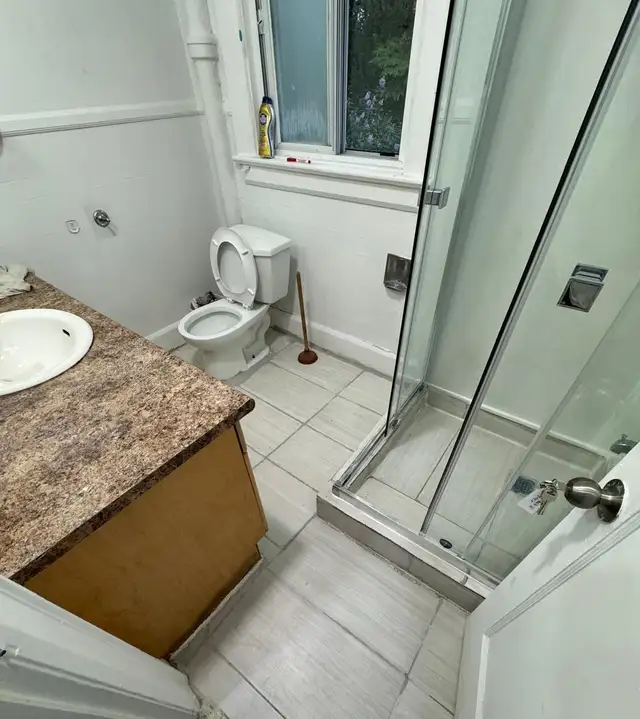 Private Room for Rent in Port Credit, Mississauga - Photo 3