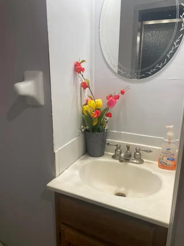 1-Bedroom Basement for Rent - Photo 4
