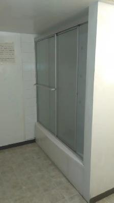 11819-129 Ave furnished room for rent - Photo 2