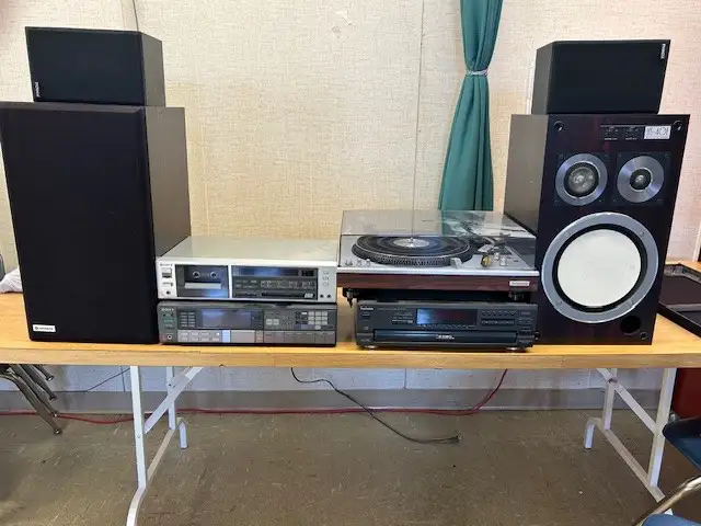 Stereo System for Sale