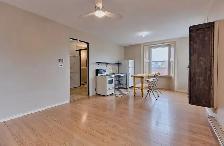 Bachelor Apartment For Rent - Photo 4