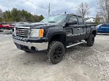 2008 GMC Sierra 1500 - Photo 2