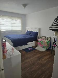 5 1/2 - 3 Bedroom Duplex For Rent - Photo 2