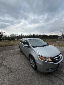 2014 Honda Odyssey EXL - Photo 2