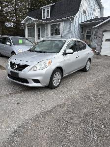 2012 Nissan Versa SV - Photo 2
