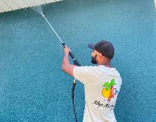 Mop Monkeys | Professional Window, Gutter & Pressure Washing - Photo 7