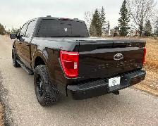 2022 Ford F150  Black Appearance Package Lots of Extras, 103KM - Photo 6
