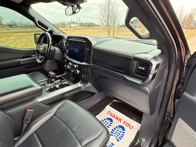 2022 Ford F150  Black Appearance Package Lots of Extras, 103KM - Photo 12