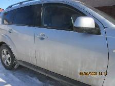 2011 Mitsubishi Outlander ES SAFTIED! - Photo 4