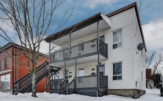 4 1/2 Secteur universitaire. Disponible 1er Juillet 2026! - Photo 2