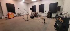 Jam Chamber Rehearsal Studio - Toronto's Best Central Studio - Photo 2