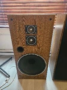 Colonne de sons Realistic - Photo 2