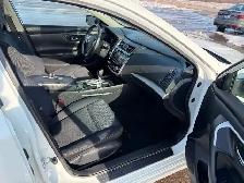 2018 Nissan Altima - Photo 11