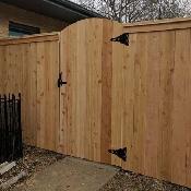 Unique Fencing - Photo 4