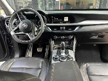 2018 Alfa Roemo Stelvio 4 AWD DR Sport - Photo 5