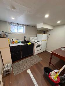 Furnished Room Available for April Near Kennedy Station - Photo 6