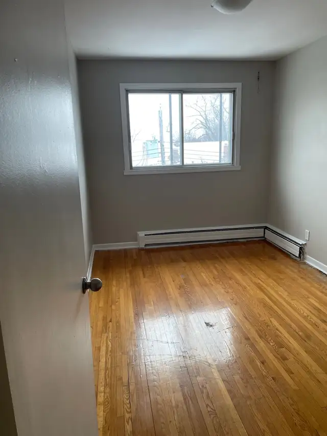 4 1/2 Montreal Nord - 8plex - Photo 8