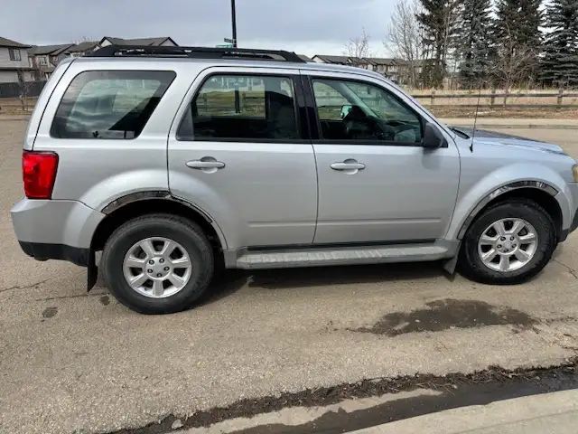 mazda tribute 2010 - Photo 3