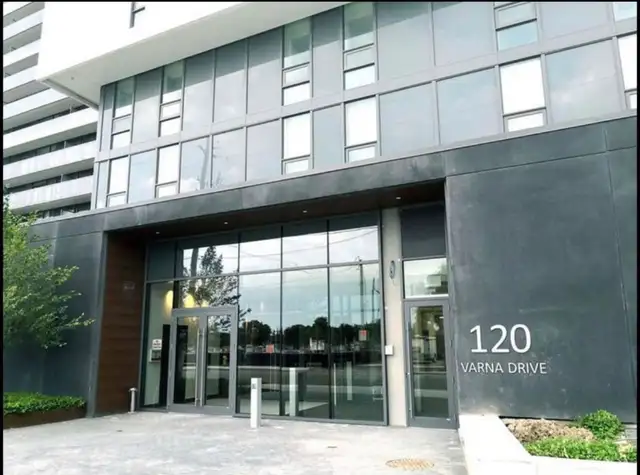 YORKDALE 1 BED/1 BATH CONDO FOR RENT - Photo 2