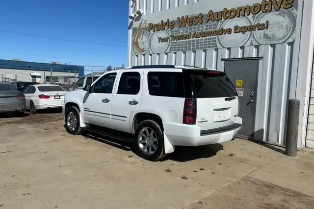 2013 GMC Yukon Denali AWD - Photo 7