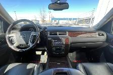 2013 GMC Yukon Denali AWD - Photo 17