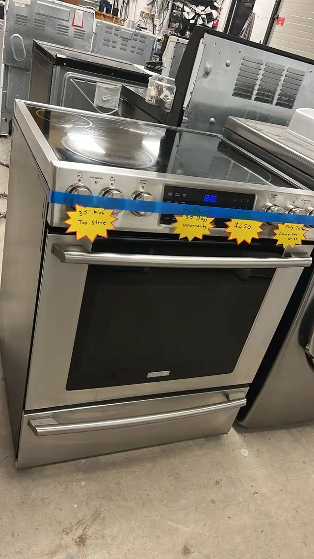 Electrolux 30" Flat Top Convection Stove Fully Tested