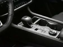 2024 Nissan Pathfinder SV AWD I Sunroof I Apple CarPlay I Heated - Photo 8