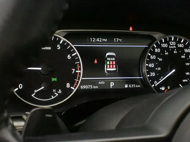 2024 Nissan Pathfinder SV AWD I Sunroof I Apple CarPlay I Heated - Photo 12