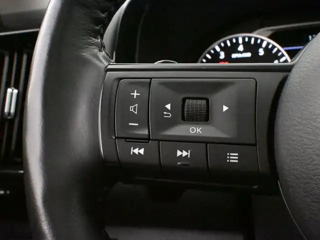2024 Nissan Pathfinder SV AWD I Sunroof I Apple CarPlay I Heated - Photo 13