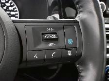 2024 Nissan Pathfinder SV AWD I Sunroof I Apple CarPlay I Heated - Photo 17