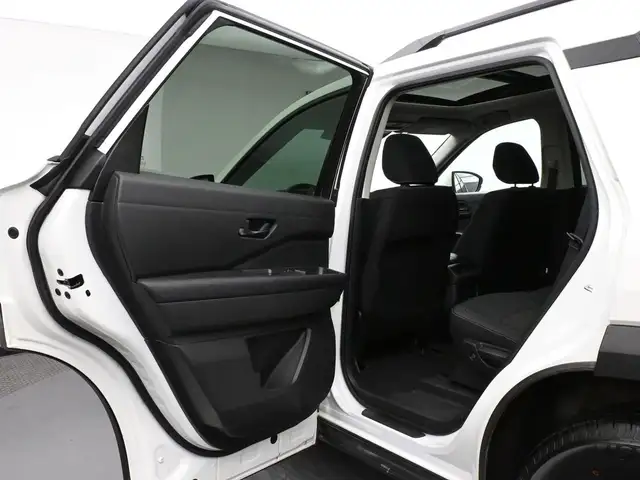 2024 Nissan Pathfinder SV AWD I Sunroof I Apple CarPlay I Heated - Photo 20