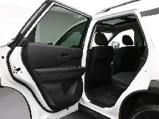 2024 Nissan Pathfinder SV AWD I Sunroof I Apple CarPlay I Heated - Photo 20