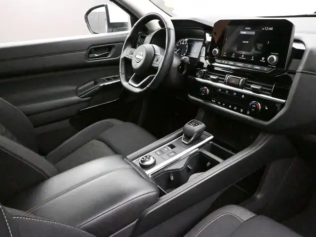 2024 Nissan Pathfinder SV AWD I Sunroof I Apple CarPlay I Heated - Photo 31