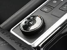 2024 Nissan Pathfinder SV AWD I Sunroof I Apple CarPlay I Heated - Photo 32