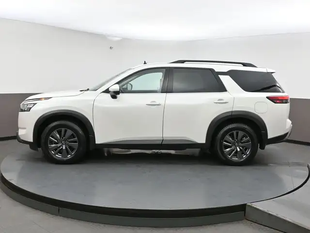 2024 Nissan Pathfinder SV AWD I Sunroof I Apple CarPlay I Heated - Photo 34