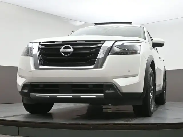 2024 Nissan Pathfinder SV AWD I Sunroof I Apple CarPlay I Heated - Photo 42