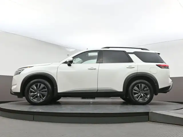 2024 Nissan Pathfinder SV AWD I Sunroof I Apple CarPlay I Heated - Photo 44